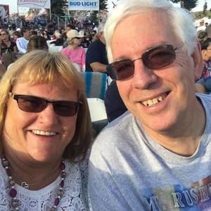 Meet your Posher, Denise